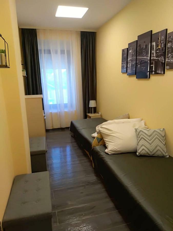 Alma Vendégház Hotel Veszprém Kültér fotó